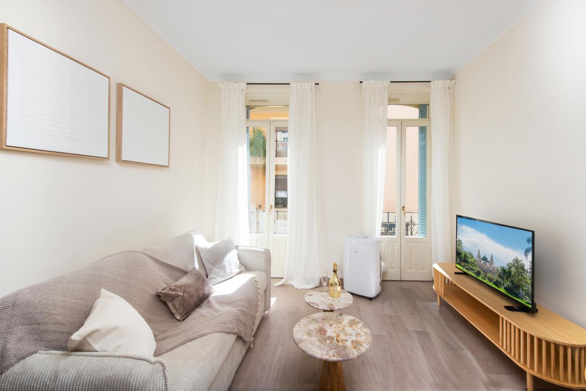 Apartment Republique - Somptueux 2 Pieces - 50 Metres De Monaco