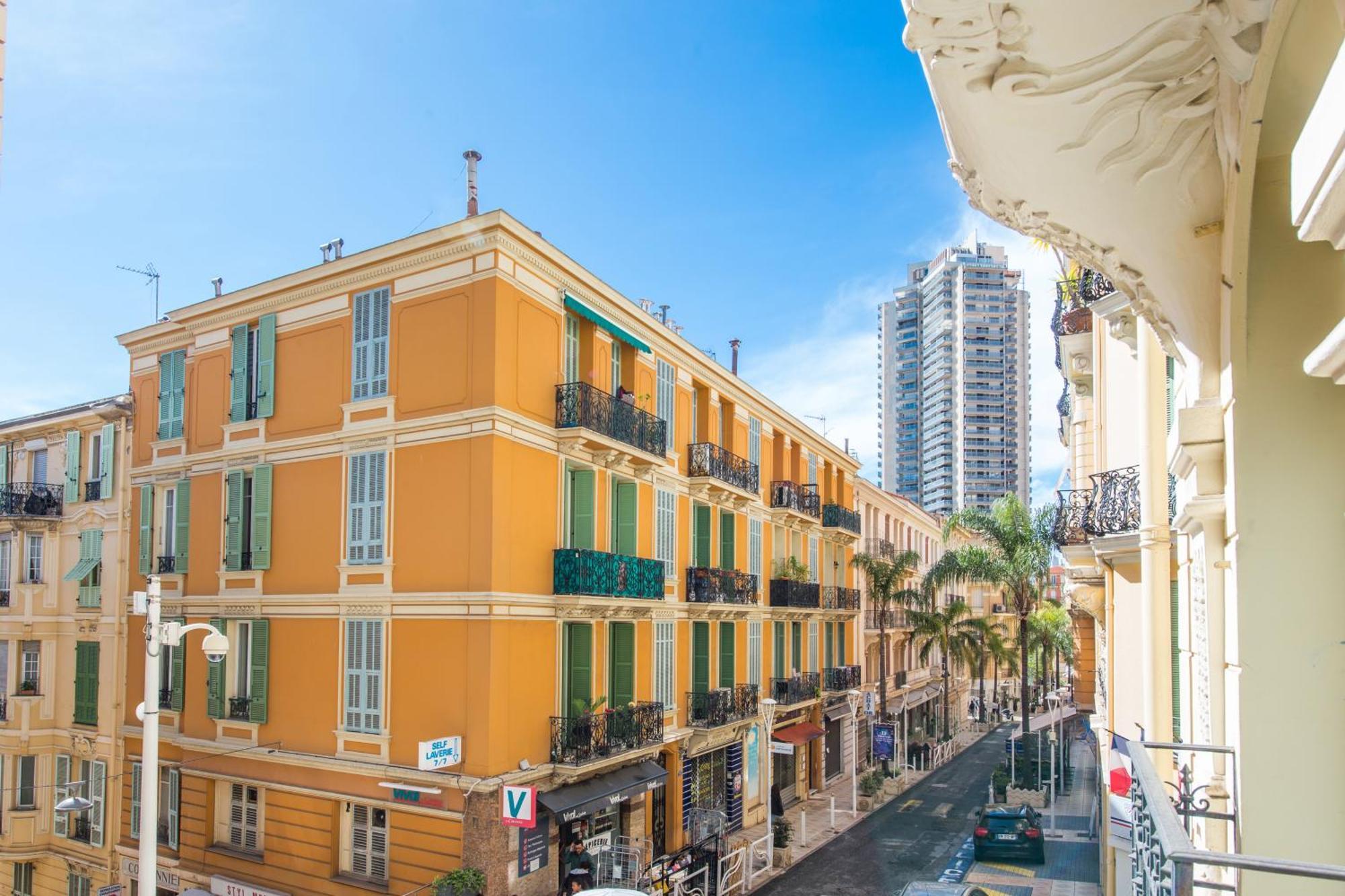 Apartment Republique - Somptueux 2 Pieces - 50 Metres De Monaco